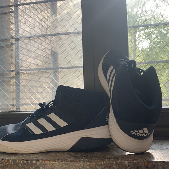Adidas - Picture 3 of 5